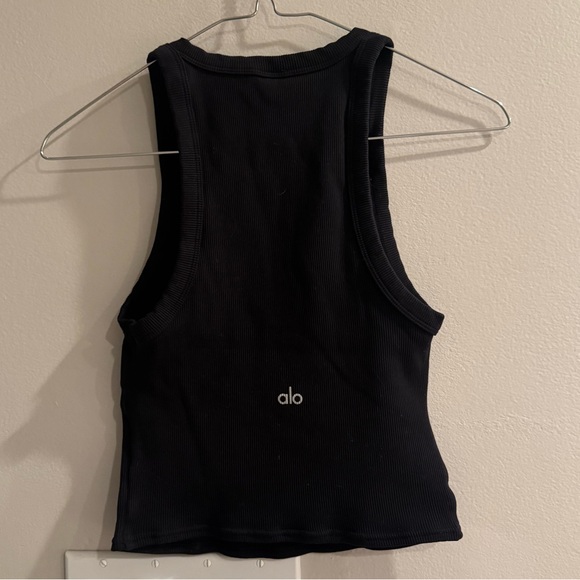 Alo Goddess Ribbed Go-To Tank - Picture 6 of 7